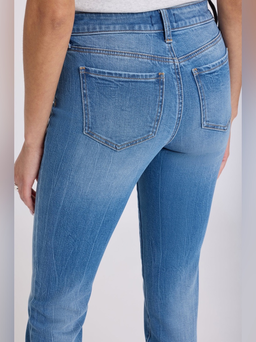 NYDJ Sheri Slim Straight Ankle Jeans, NWT - Size 6 - Picture 10 of 10